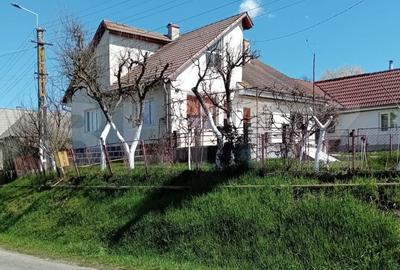 Casă cu 5 camere cu Teren 1022 Mp în Șieu - 3