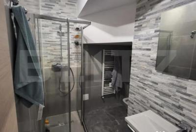 Apartament cu 3 camere decomandat în Central - 1