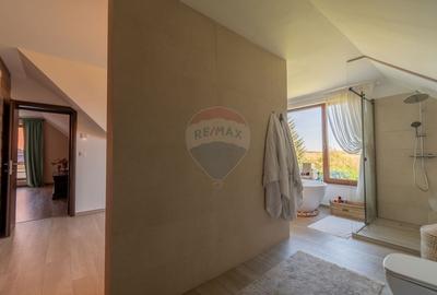 Proprietate exclusivista de vanzare: 2 case | 9 camere | 2000 mp teren - 46