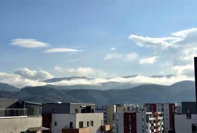 Apartament cu 2 camere decomandat, mobilat în Avantgarden