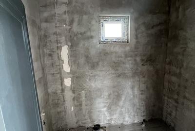 Casă cu 5 camere cu Teren 1000 Mp în Păulești - 10