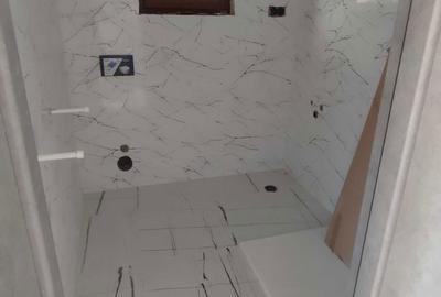 Casă cu 4 camere în Ungureni - 1