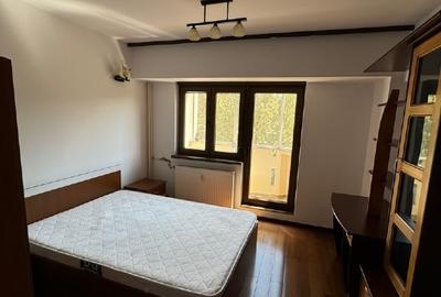 Proprietar inchiriez apartament 3 camere zona Unirii - fantani - 4