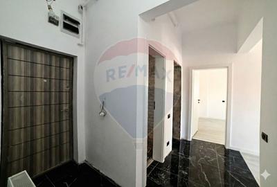 Apartament cu 3 camere semidecomandat în Dacia - 1
