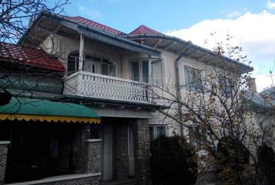 Casă cu 4 camere cu Teren 720 Mp în Vânători-Neamț - 6