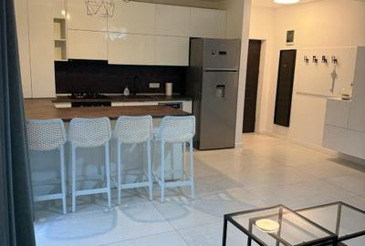 Apartament cu 2 camere decomandat în Girocului - 2