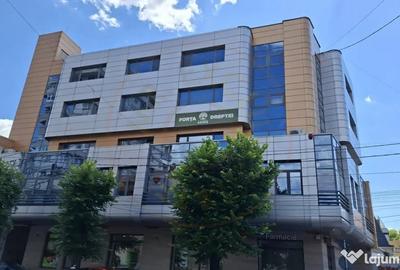 Spațiu comercial, de 265 mp, în Ultracentral - 7
