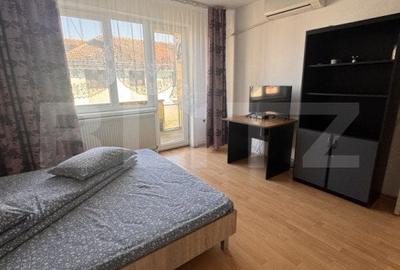 Apartament cu 2 camere, 44 mp, zona Piata 700 - 2