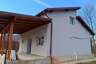 Casă cu Teren 692 Mp în Podul Vadului - 9