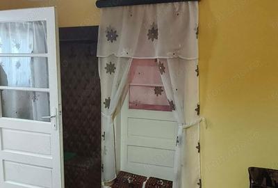 Casa de locuit situata in Comarnic - 11