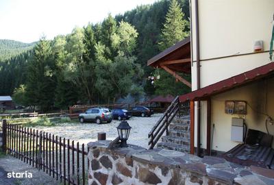 Casă cu Teren 1186 Mp în Moieciu - 8