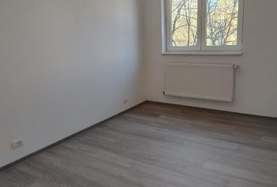Apartament cu 3 camere semidecomandat în Drumul Taberei - 12