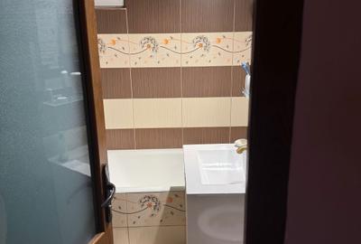Apartament cu 3 camere decomandat în Central - 4