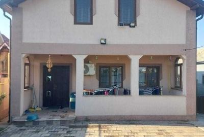 Vând casa in Caracal Str.Targul Nou, 120 mp construcție (2camere + living)foisor - 4