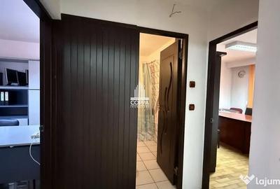 Apartament cu 3 camere decomandat în Central - 8