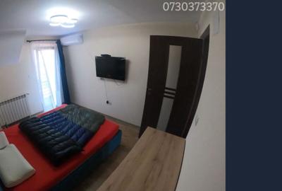 Casă cu 4 camere în Dumbrăvița