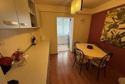 Apartament cu 2 camere decomandat în Central - 2