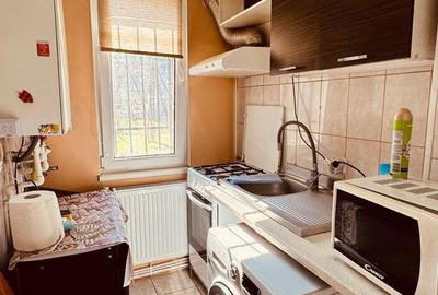 Apartament cu 2 camere decomandat în Micro 19 - 4