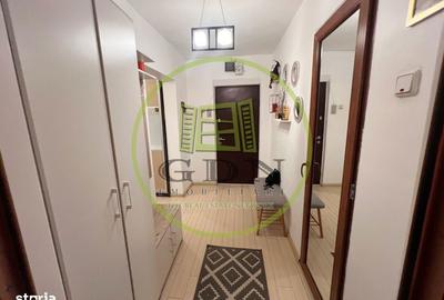 Apartament cu 2 camere decomandat în 1 Mai