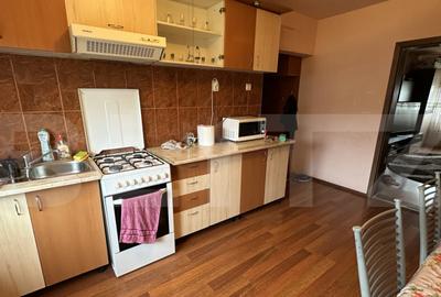 Apartament cu 3 camere semidecomandat în Rogerius - 3