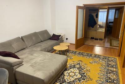 Apartament cu 3 camere decomandat în Stadion - 2