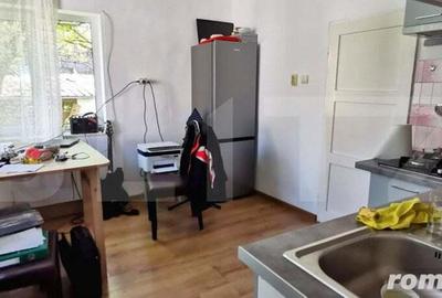 Casă cu 5 camere cu Teren 2100 Mp în Luna - 10