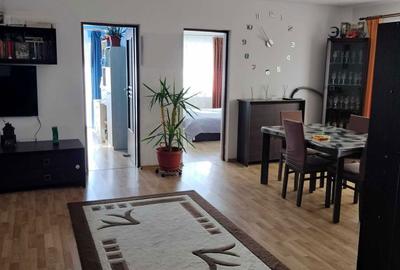 Apartament cu 3 camere decomandat în Exterior Vest - 8