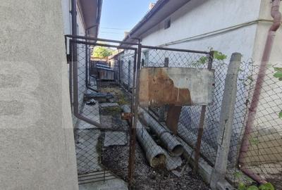 Casă cu 5 camere cu Teren 770 Mp în Central - 4