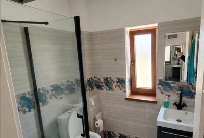 Casă cu 4 camere cu Teren 319 Mp în Central - 1