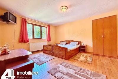 Cladire in Moneasa cu 9 camere: pretabil pensiune, azil batrani, casa vacan?a - 10