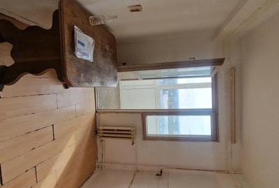 Apartament cu 2 camere decomandat în Malu Roșu - 1