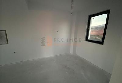 Exclusivitate! Casa tip P+1 zona Maracineni - 9