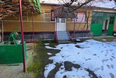 Casă în Măgești - 2
