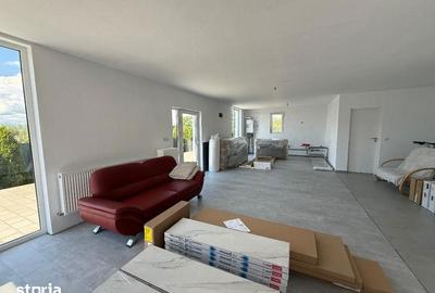 Casă cu 3 camere cu Teren 1270 Mp în Ciugud - 2