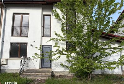 Casă cu 4 camere cu Canalizare în Europa - 1