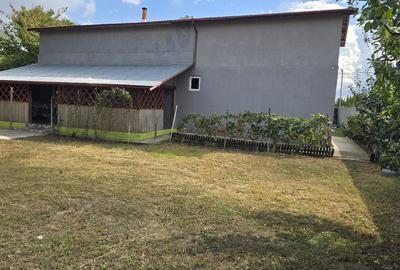 Casă cu 4 camere în Sinești - 3