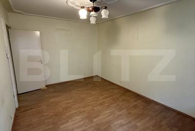 Apartament cu 2 camere decomandat în 13 Decembrie - 2