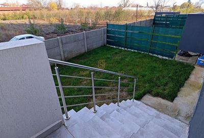 Apartament 2 camere decomandat,curte proprie,metrou Aparatorii Patriei - 10