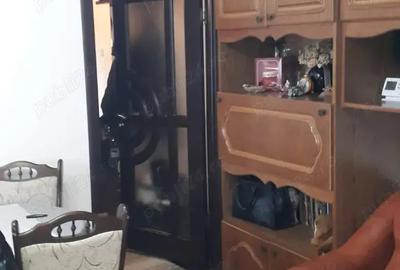 Vand sau schimb cu casa la tara apartament 3 camere, Huedin - 1