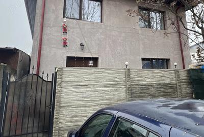 Casă cu 6 camere în Obor - 10