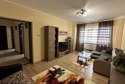 Apartament 2 cam. str. Tineretului - 1
