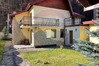 Vila de lux  cu 6 camere de vanzare /534 mp teren/Simon Bran - 34