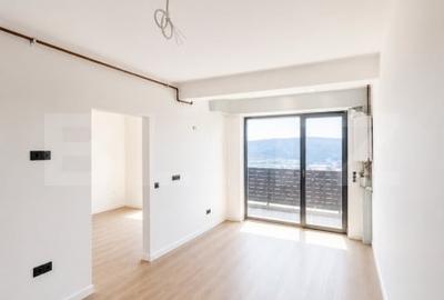 Apartament cu 3 camere semidecomandat în Baciu - 1
