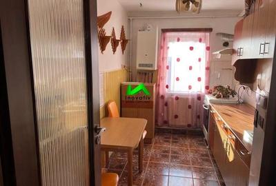 Apartament de vanzare 3 camere Vasile Aaron - 8