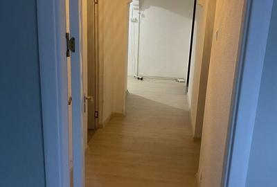 Spațiu comercial, de 55 mp, în Capitol - 7