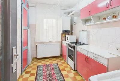 Apartament cu 4 camere decomandat în Micălaca - 2