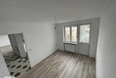 Apartament cu 2 camere decomandat în Botizului - 2