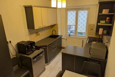 Apartament 3 camere, tip D, Bulevardul Decebal - 9