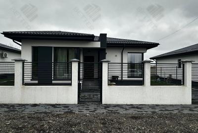 Casă cu 3 camere cu Teren 306 Mp în Berceni