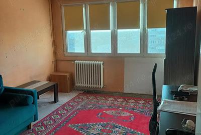 Apartament cu 2 camere decomandat în Cetății - 2